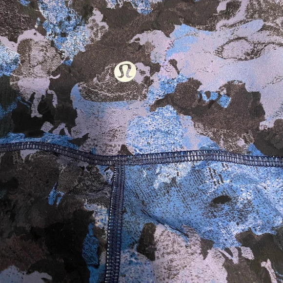 Lululemon Wunder Under Pants leggings blue Camo 7/8 length Gym Athletisure - Picture 4 of 7